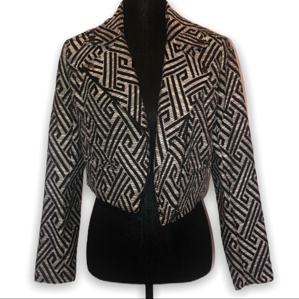 Geometric Jacket - Picture 6 of 6
